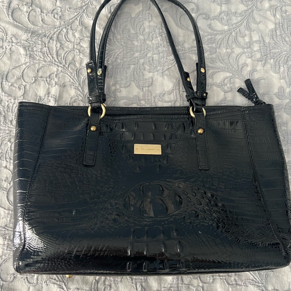 BRAHMIN - Black Crocodile Embossed Tote Bag